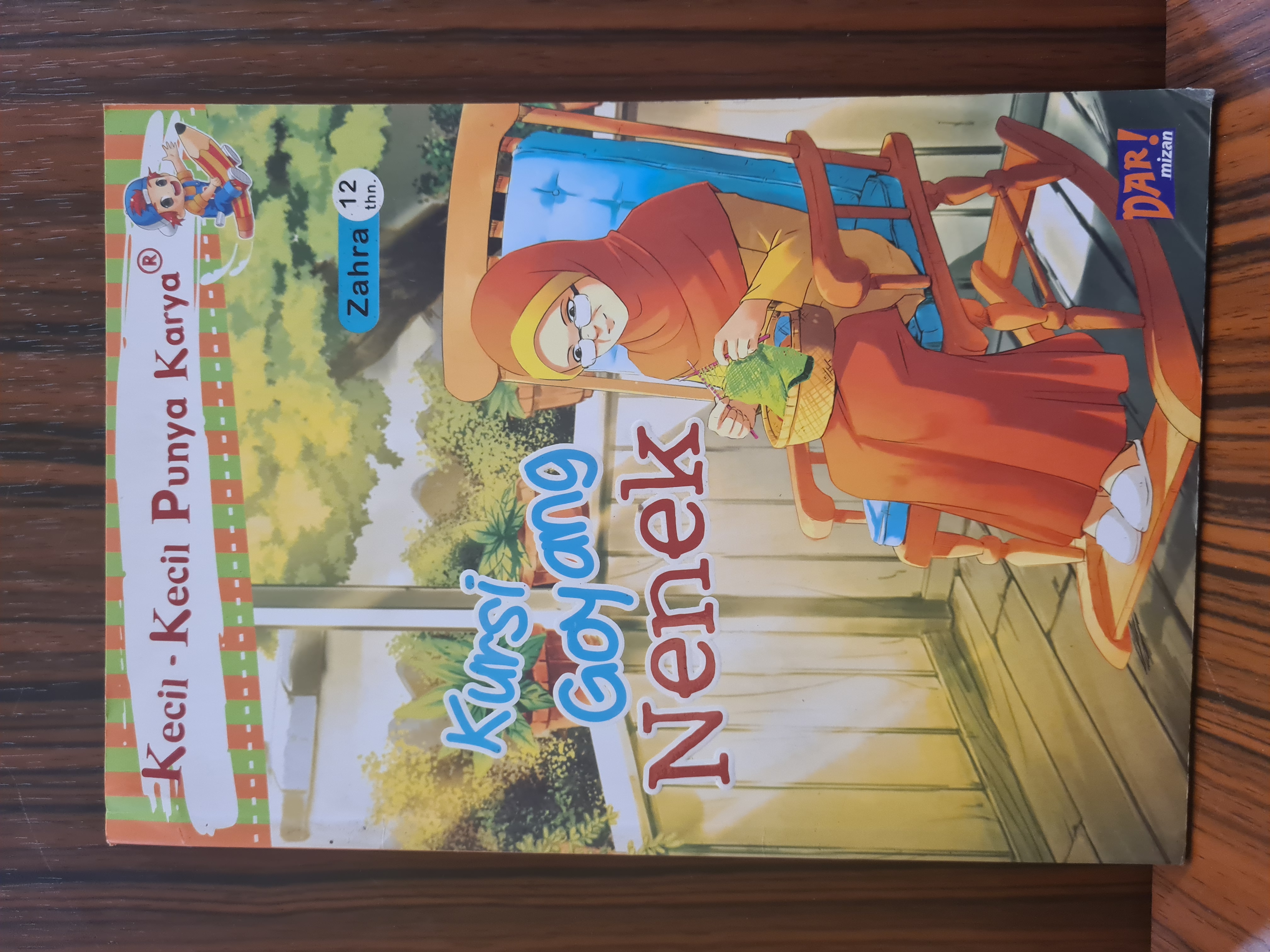 KECIL-KECIL PUNYA KARYA: KURSI GOYANG NENEK