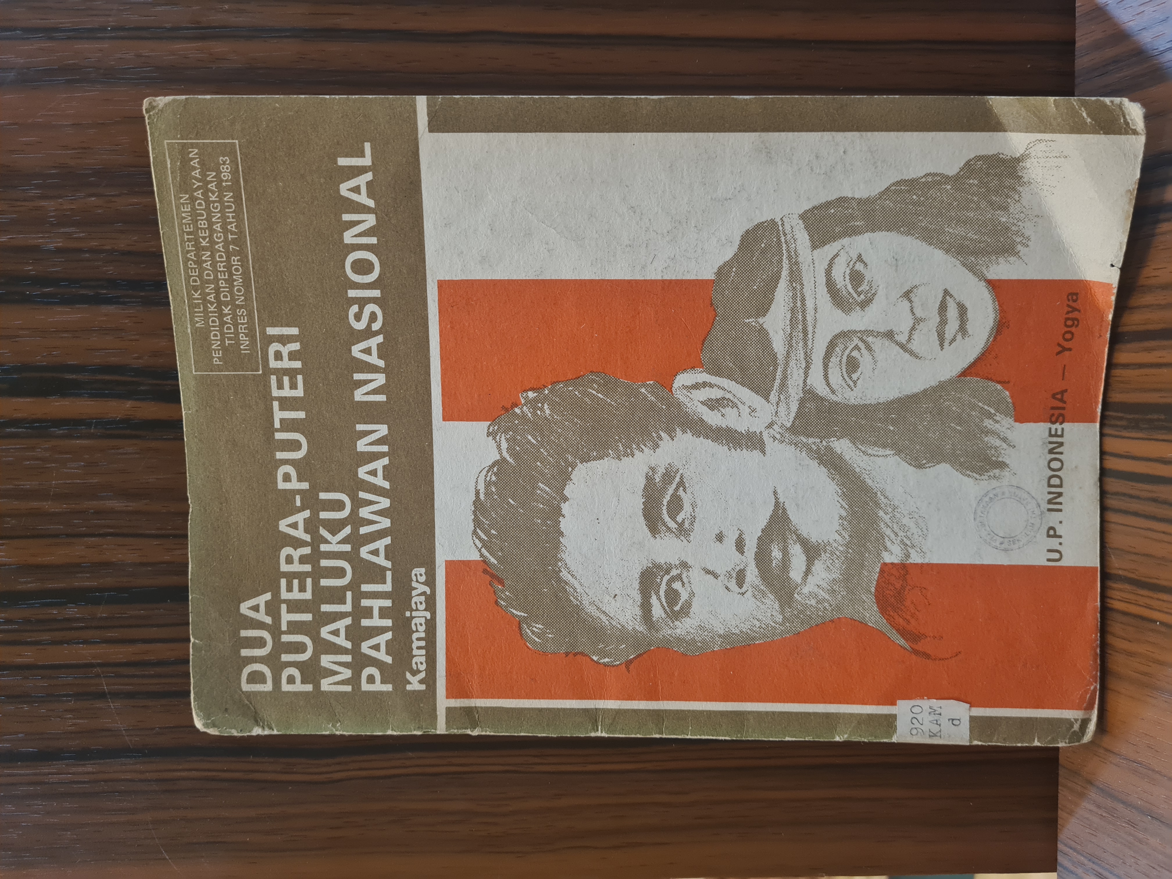 DUA PUTERA- PUTERI MALUKU PAHLAWAN NASIONAL