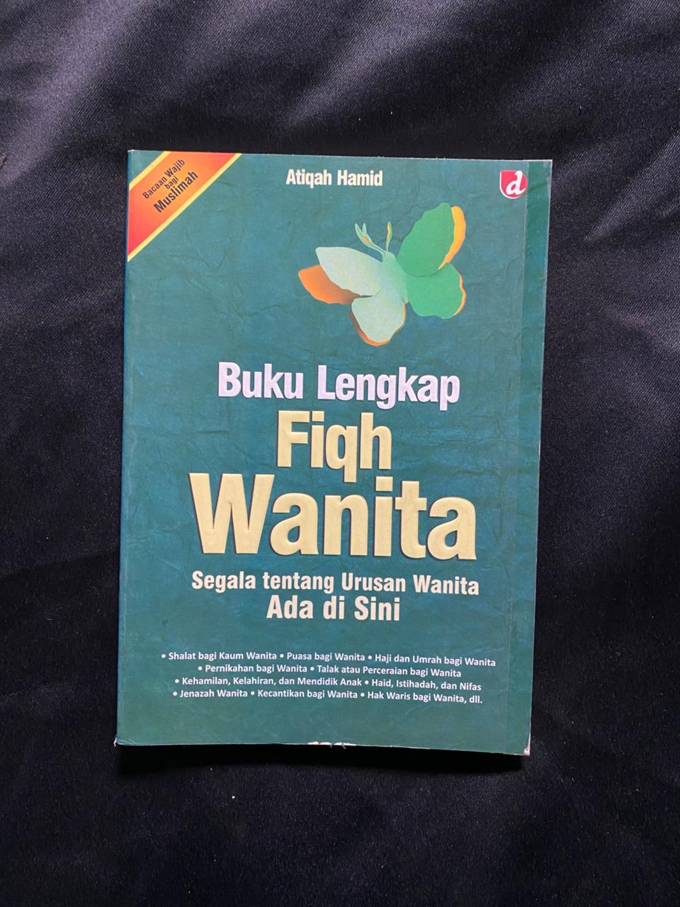 Buku Lengkap Fiqih Wanita