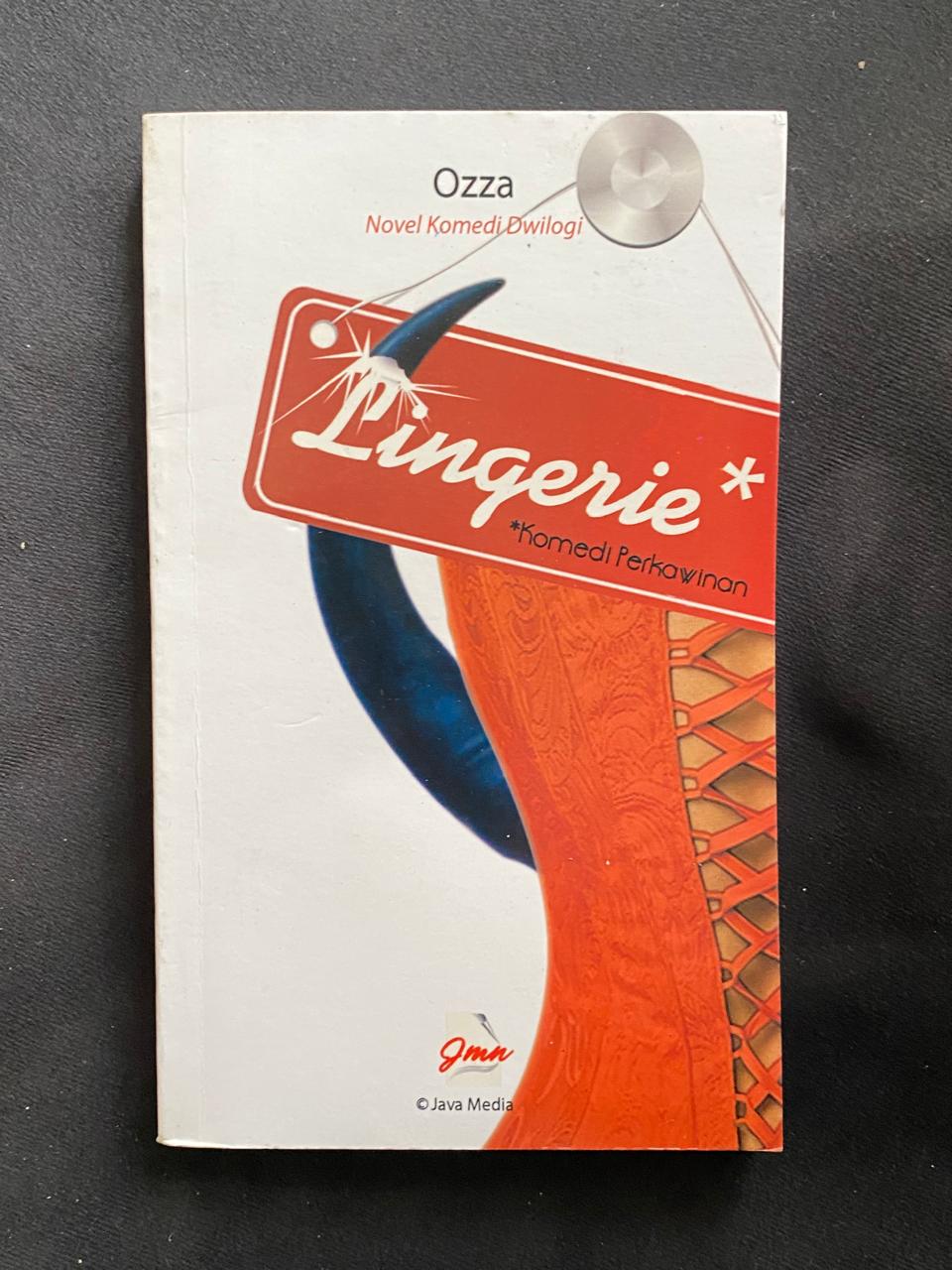 Lingerie *Komedi Perkawinan