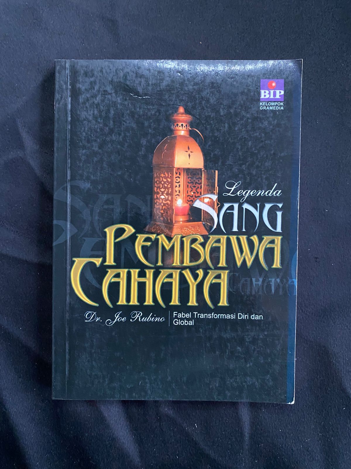Legenda Sang Pembawa Cahaya
