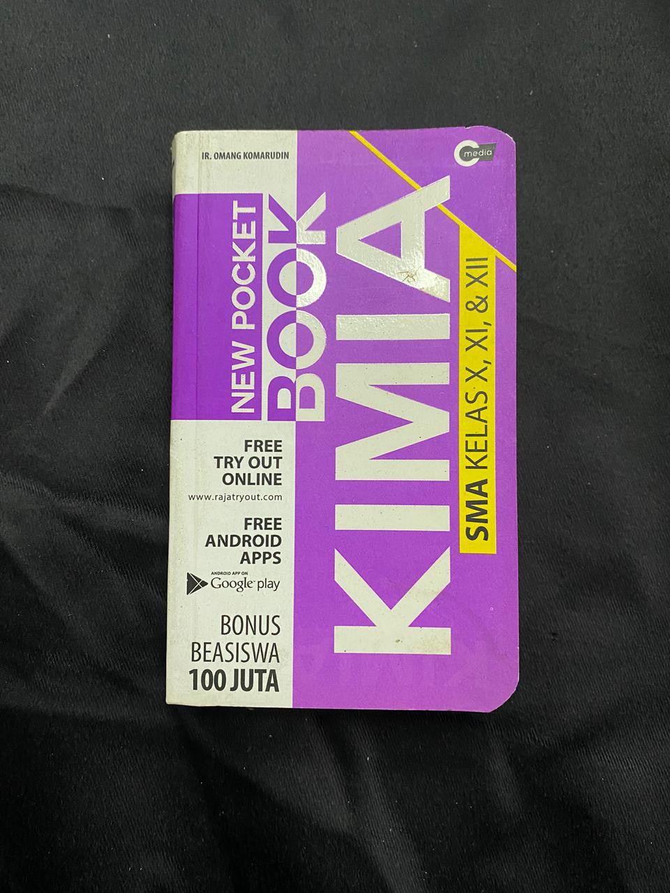 New Pocket Book: Kimia