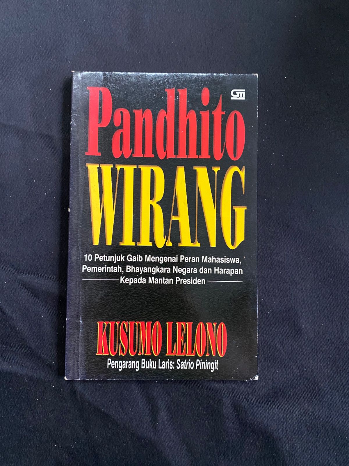 Pandhito Wirang