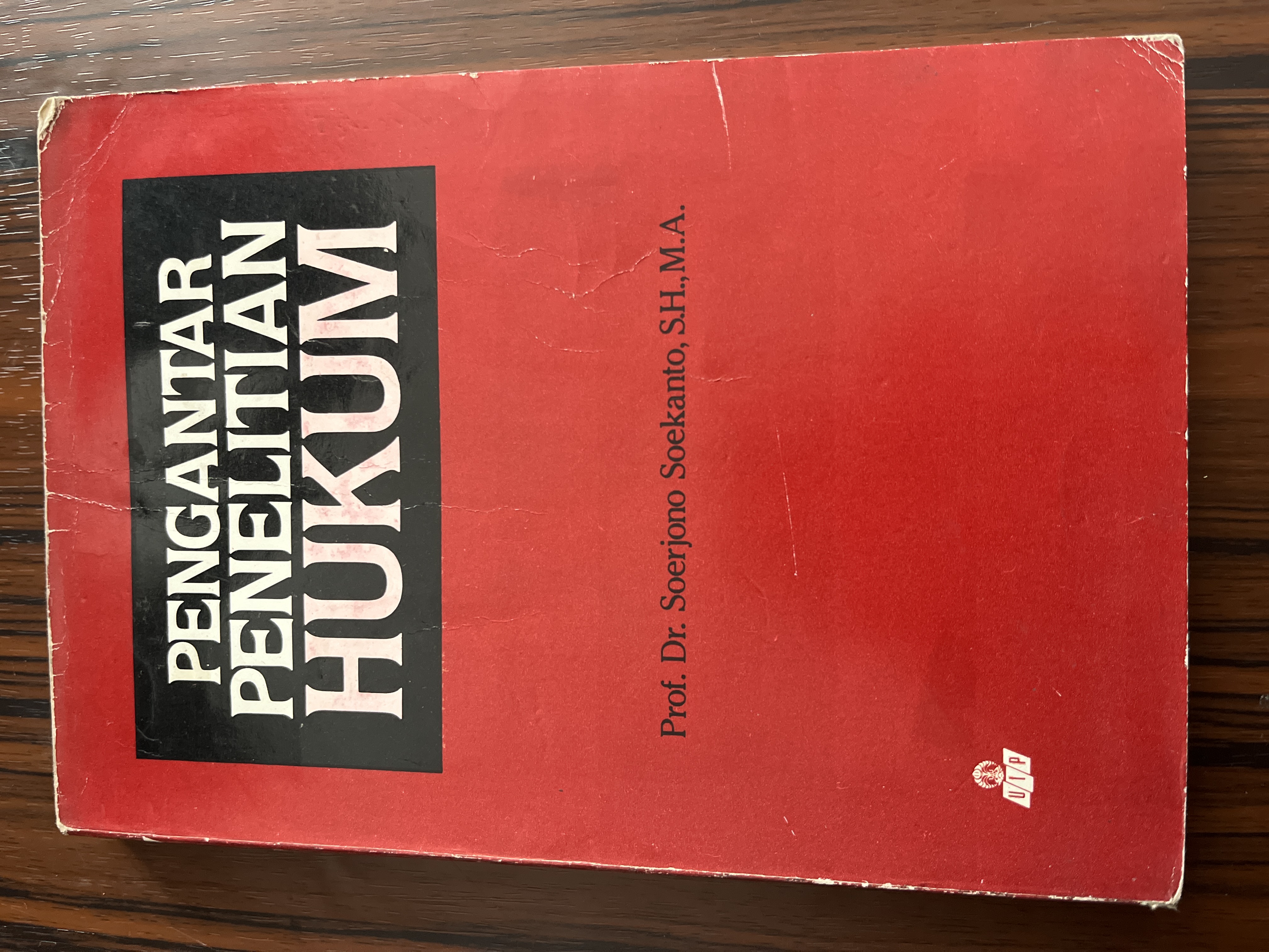 PENGANTAR PENELITIAN HUKUM